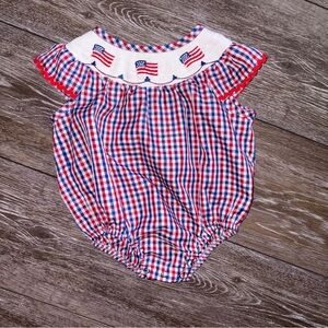 Smocked American Flag Bubble